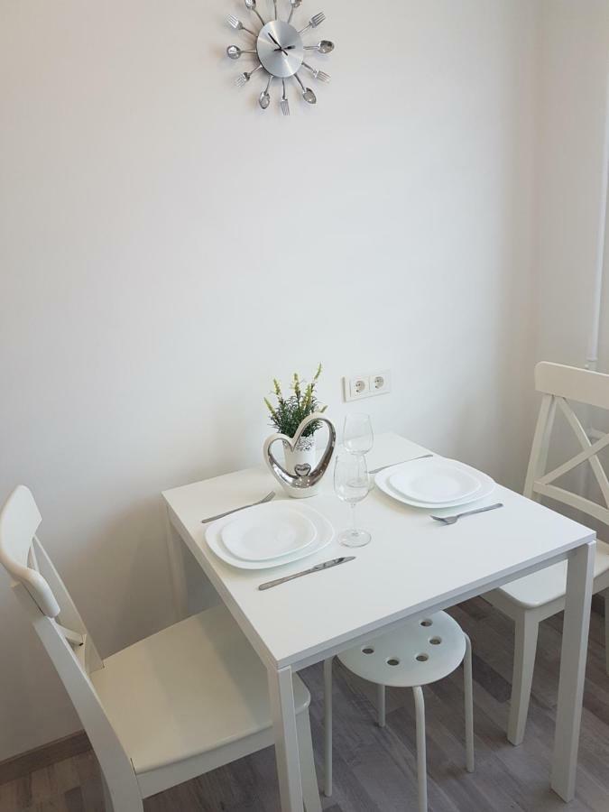 J&E Neries Apartment Kaunas Dış mekan fotoğraf